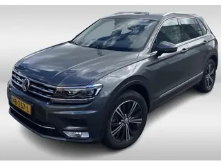 Volkswagen Tiguan 2.0 TSI 4Motion Highline / 1e Eign. / NL Auto / Trekhaak / Panoramadak / Keyless /