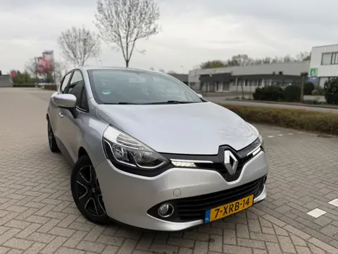 Renault Clio 1.5 dCi ECO 5D (bj 2013) LMV 16”|NAVI|AIRCO|NW BEURT!