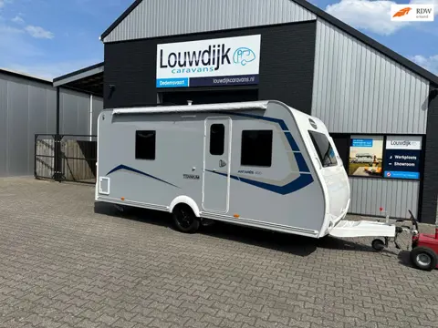 CARAVELAIR Antares 455 Titanium ’21 (Mover, Fransbed)