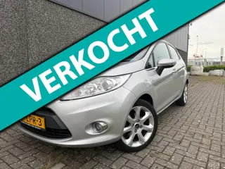 Ford Fiesta 1.25 Titanium/Weinig km/Nieuwe APK en beurt!