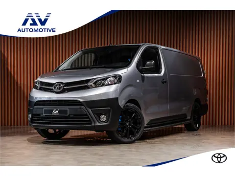 Toyota ProAce 2.0 D XL L3H1 | Standkachel | Camera | CarPlay | Stoelverwarming | Trekhaak | Cruise c