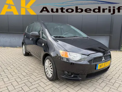Mitsubishi Colt 1.1 Inform (bj 2010)