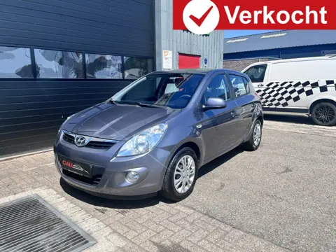 Hyundai i20 1.4i Dynamic Dealer ondh|Airco|Uniek (bj 2009)