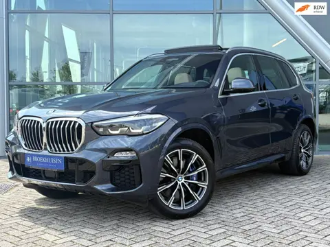 BMW X5 XDrive45e High Executive M sport 394pk Trekhaak / Stoelventilatie / Tv Schermen