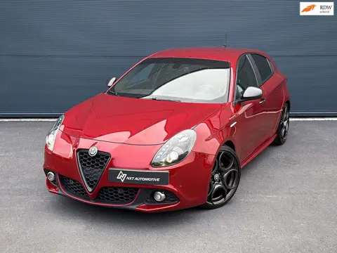 Alfa Romeo Giulietta 1.750 Turbo Veloce, Novitech onderstel, Sport uitlaat, 285PK, 19 inch velgen, C