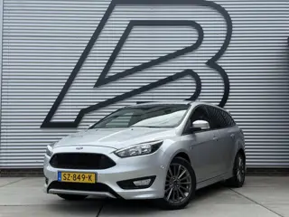 Ford Focus Wagon 1.5 ST-Line 1e Eigenaar|Carplay|Cruise|Trekhaak|Stoel+stuurverw|PDC V+A|Elek ramen|