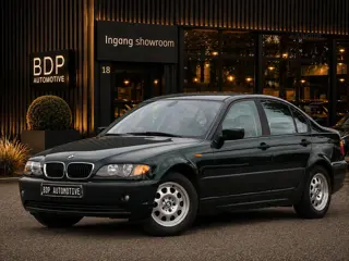 BMW 3-serie 316i Executive NL Auto | Youngtimer | Lage KM Stand | Automaat