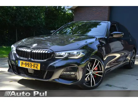BMW 3-serie 320e Business Edition Plus M Sport Automaat/Navi/Pdc/Ecc/Achteruitrijcamera/Stoelverwarm