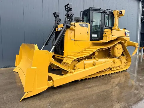 Cat D6T XL (bj 2013)