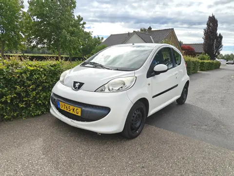 Peugeot 107 1.0-12V XR AIRCO BJ 2008 (bj 2008)