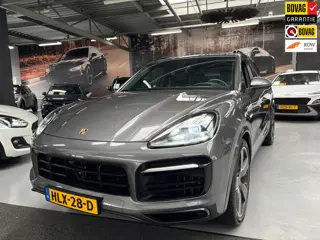Porsche Cayenne 3.0 E-Hybrid / Panorama / Sport