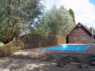 Wilgentenen wilgentakken wilgenschutting wilgentenschutting