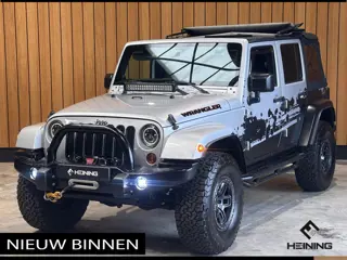 Jeep Wrangler Unlimited | Cabriolet | Trekhaak | Camera | Airco | 17 inch