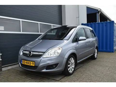 Opel Zafira 2.2 Temptation Automaat