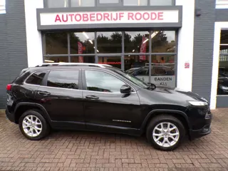 Jeep Cherokee 2.0 Longtitude TOP STAAT EN VEEL EXTRA'S!
