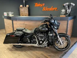 Harley Davidson FLHXSE 114Ci CVO Streetglide 5HD 10.984Km M8 Vance & Hines