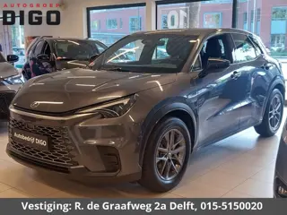 Lexus LBX 1.5 Business Line 2WD | Dodehoek detectie | Stuur- & Stoelverwarming | Navigatie | Parkeer