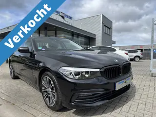 BMW 5 Serie 520i Sport line Trekhaak | adapt.cruise | LED | Stoelverwarming