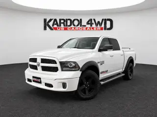 Dodge Ram 1500 5.7 V8 4x4 Quad Cab 6'4 Laramie | Tonneau cover |Trekhaak 13-polig | Geheel rijklaar 