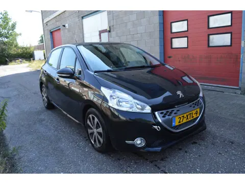 Peugeot 208 1.4 e-HDi Active bj 12 automaat auto start niet
