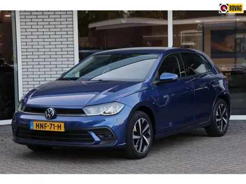 Volkswagen POLO Achteruitrijcamera App-connect Navigatie Parkeersensoren