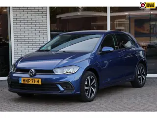 Volkswagen POLO Achteruitrijcamera App-connect Navigatie Parkeersensoren