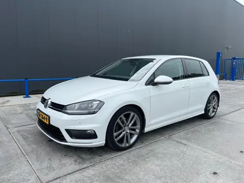 Volkswagen Golf 2.0 TDI R-Line Keyless Led Massage Leer