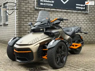 Can-Am Tour Spyder F3-S SM6 Akrapovic Carbon 2020 19Dkm