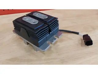 Caterpillar 561-7001 Control group-pedal for cat excavators New