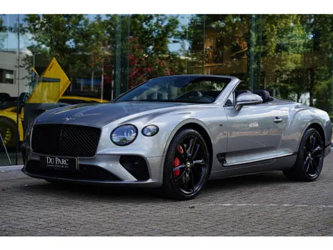 Bentley Continental GTC 6.0 W12 First Edition Full Carbon