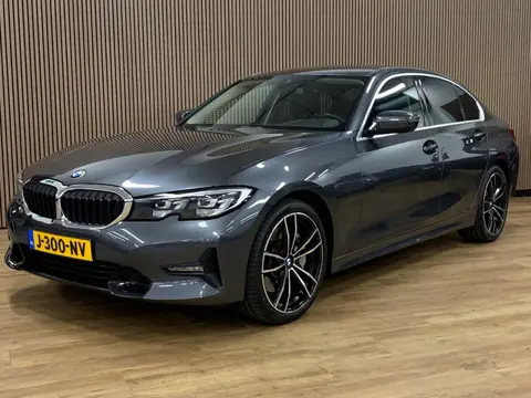 BMW 3-serie 330i High Executive|Automaat|Nieuwstaat|Dealeronderhouden|