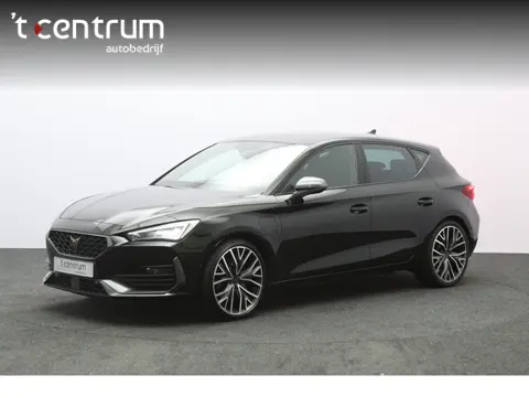 CUPRA Leon 1.4 e-Hybrid VZ 245 PK Performance PHEV, 19" LM Velgen, Winterpakket, Camera, Adap. Cruis