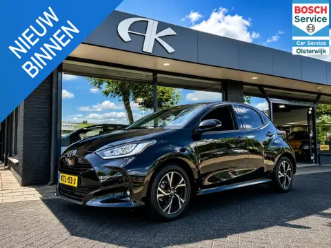 Toyota Yaris 1.5 Hybrid 115 Business Plus