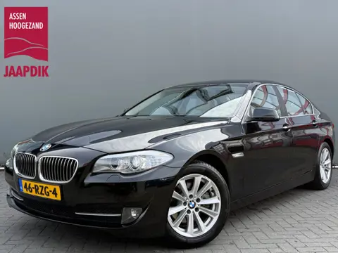 BMW 5 Serie BWJ 2011 523i 204 PK High Executive AUTOMAAT | TREKHAAK | LEDER | STOELVERW. | ELEKTR. S