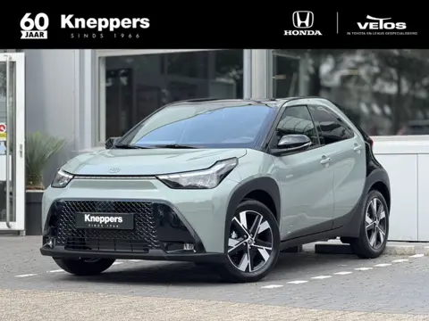 Toyota Aygo X Hybrid 115 Pulse + Easy Pack Apple/Android, Draadloze telefoonlader, Parkeersensoren