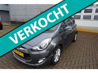 Hyundai Ix20 1.6i i-Catcher / PANO / AIRCO /NAP