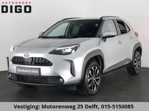 Toyota Yaris Cross 1.5 HYBRID DYNAMIC LUXURY GARANTIE 2035 ! PARKEERSENSOREN VOOR & ACHTER . STOEL/S