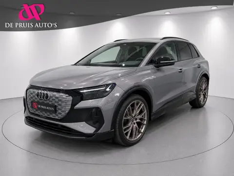 Audi Q4 e-tron 40 S line S edition Brons 77 kWh SOH95% Martix Panorama 21Inch Sonos HaedUp Leer