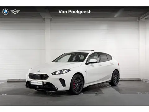 BMW 1 Serie 123 xDrive | M-Sport Pro | Innovation Pack | Head-Up Display | Harman/Kardon | Panoramad