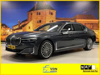 BMW 7-serie 745Le xDrive High Exe Individual Panodak Bowers-Wilkins soh 89%