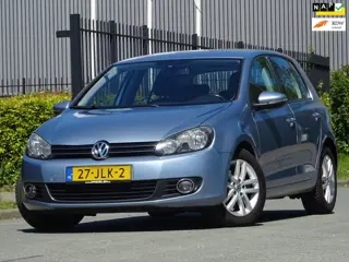 Volkswagen Golf 1.4 TSI Highline DSG 5DR NAP/CARPLAY/PDC/APK