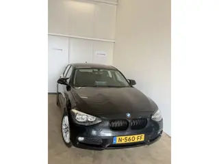 BMW 1-serie 114i | Carplay | Camera | Trekhaak | 2014 !