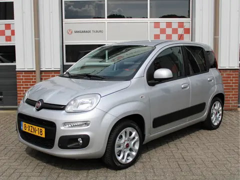 Fiat Panda 0.9 TwinAir Turbo Lounge Automaat/Climate/PDC/Bluetooth