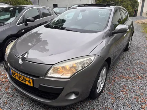 Renault Mégane 1.6 Dynamique PANORAMADAK