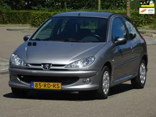 Peugeot 206 1.4 Air-line NAP/AIRCO/APK