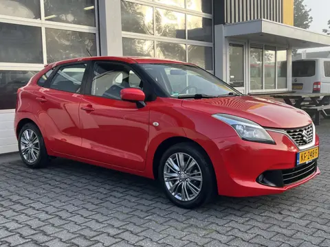 Suzuki Baleno 1.2 Exclusive Airco Stoelverwarming Trekhaak Telefoonverbinding Stuurwielbediening Lic