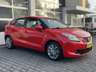 Suzuki Baleno 1.2 Exclusive Airco Stoelverwarming Trekhaak Telefoonverbinding Stuurwielbediening Lic