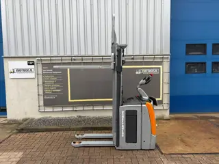VS-23027 Elektrische triplex stapelaar Still EXV-SF 14 5466mm