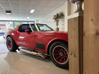 Foto 18 van Chevrolet CORVETTE STINGRAY , MATCHING NUMBERS, SIDEPIPES, COUPE, T-TOPS, ETC...