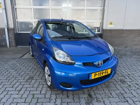 Toyota Aygo 1.0-12V Access (bj 2010)